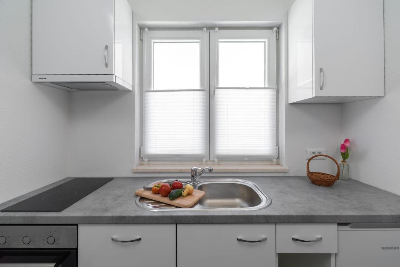 Maloa One Bedroom Apartment Smokvica  외부 사진